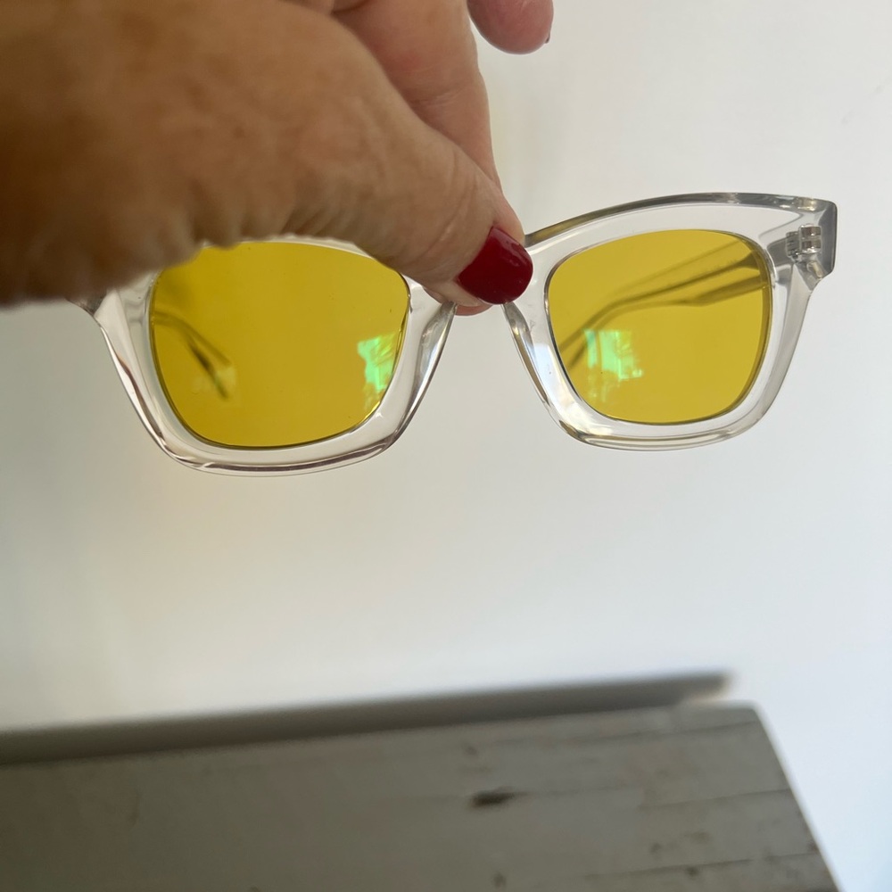 Yesglasses "Route" Clean Sunglasses: NEW